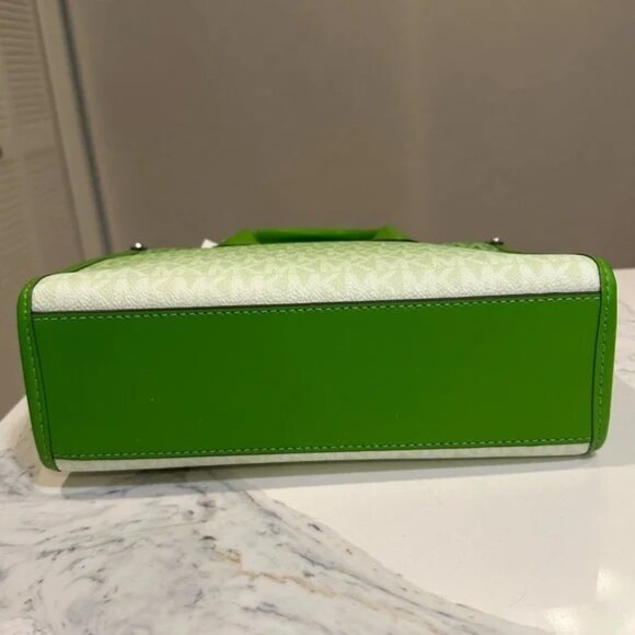 🍍 Michael Kors  Stunner Mirella Small Shopper Ombre Crossbody - NWT $448 MSRP - Picture 12 of 13